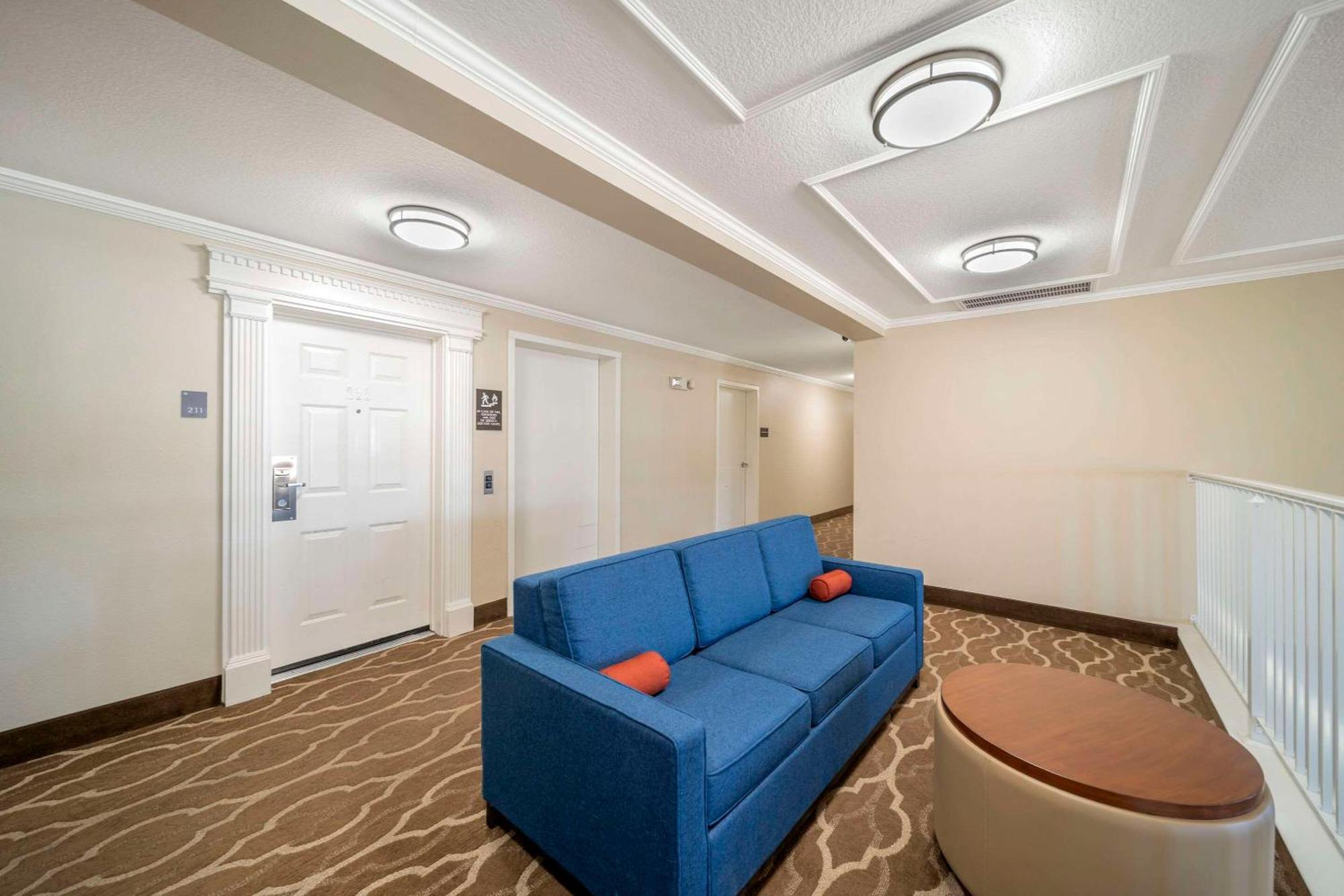 Comfort Suites Red Bluff Near I-5 Екстер'єр фото