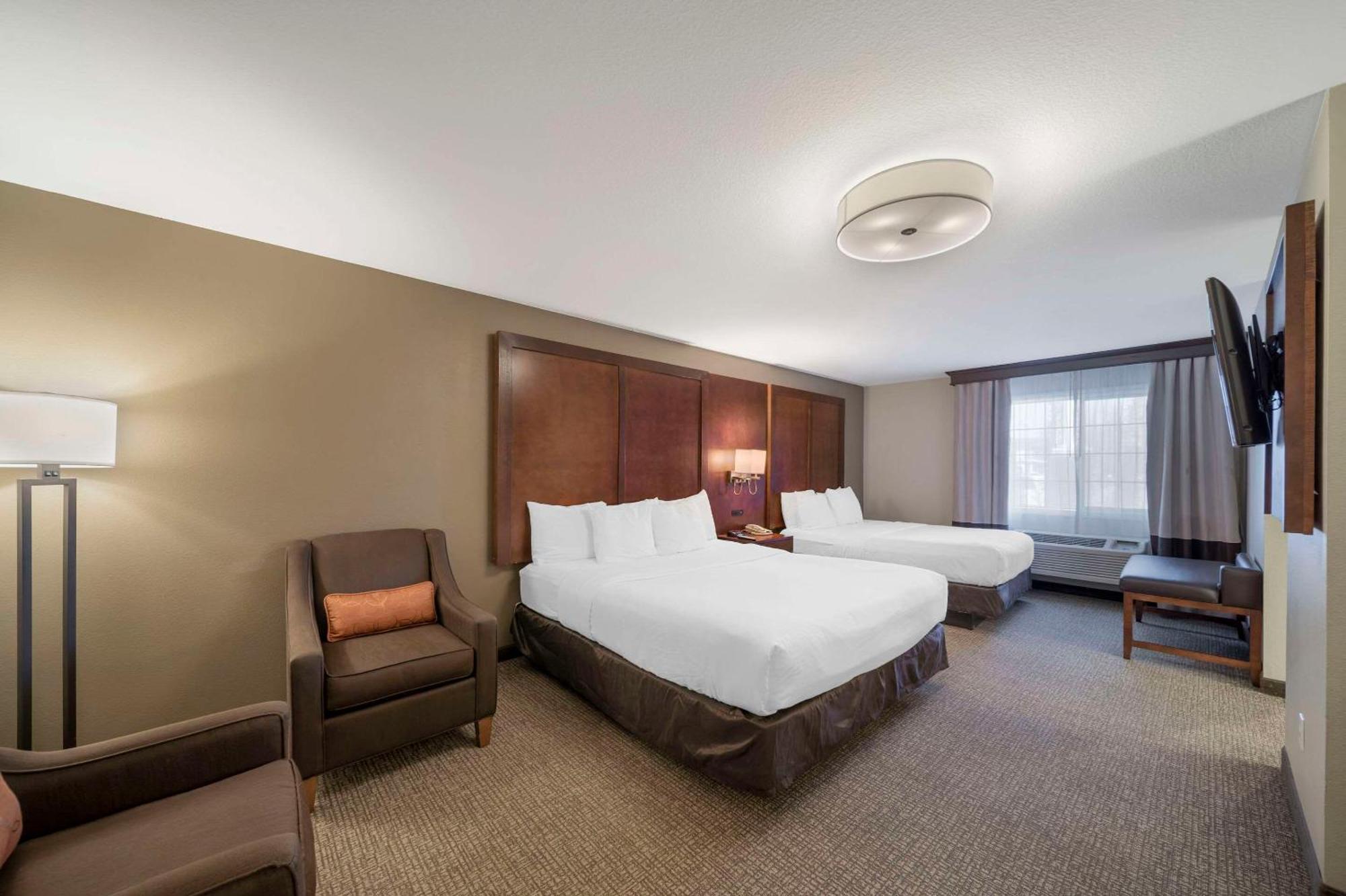 Comfort Suites Red Bluff Near I-5 Екстер'єр фото