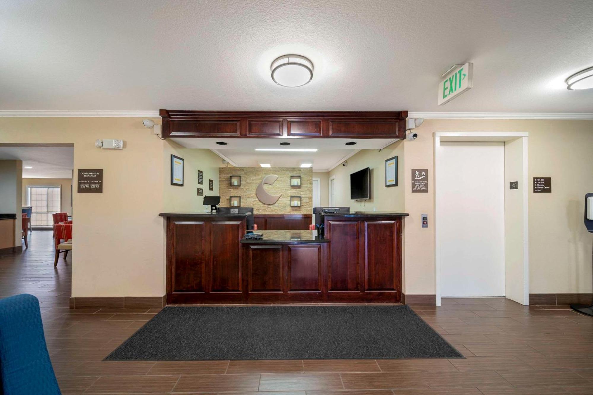 Comfort Suites Red Bluff Near I-5 Екстер'єр фото